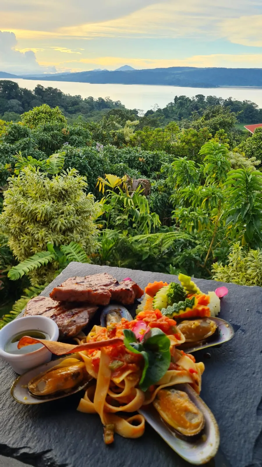 Costa Rican and international cuisine near Arenal Volcano